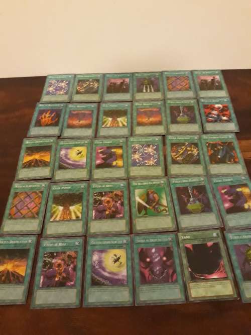 30x Classic Yu-Gi-Oh Magic Cards - Rare!