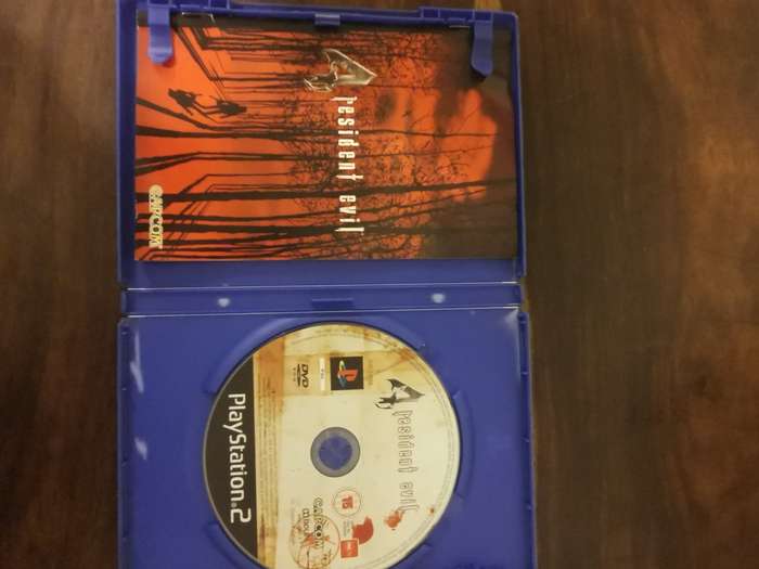 Resident Evil 4 on PlayStation 2 with Booklet