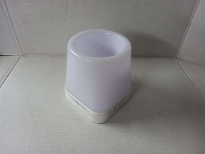 Belind USB Hub Pencil Holder