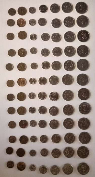 R1 - 1c Coin Set From 1977 to 1988 ..Bid to take All