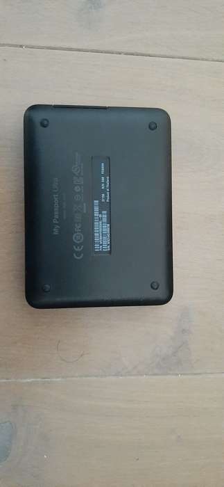 2tb WD My Passport Ultra 2.5` USB 3.0 Portable hard drive