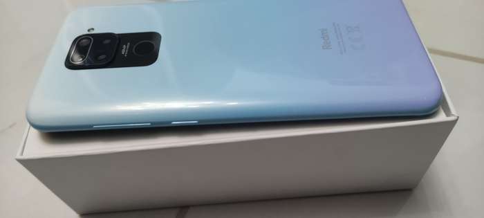 Xiaomi Redmi Note 9 3gb Ram, 64gb Storage, LTE , 6.53` Display, 48mp Camera.