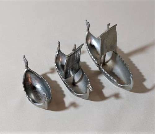 SET OF THREE! SWEDISH TPB PEWTER NORWEGIAN VIKING BOATS SALT CELLARS  RARE HANDSTOPT TPB TINN HARD