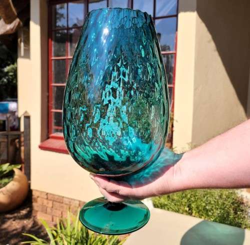 GIGANTIC (34CM HIGH) TURKOOIS ART GLASS GOBLET VASE