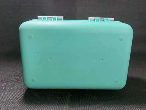 A VINTAGE 1990 REDBOX CABOODLES MAKE UP CARRY CASE IN LIGHT PURPLE AND TEAL WITH HEART LOCK AND MIRR