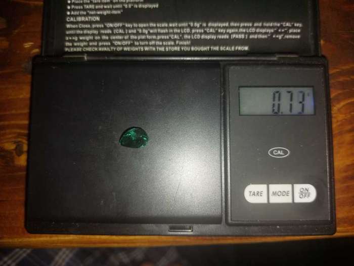 AMAZING! A LARGE 3.65CT GREEN AMETHYST GEMSTONE WITH BEAUTIFUL PEAR CUT