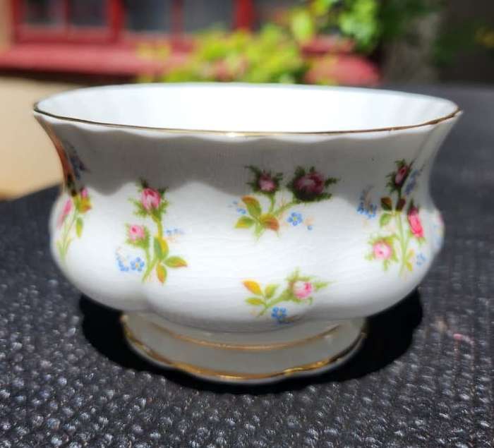 Royal Albert 1966-1980 Winsome Pattern (Small Pink Roses) Creamer and Sugar Pot