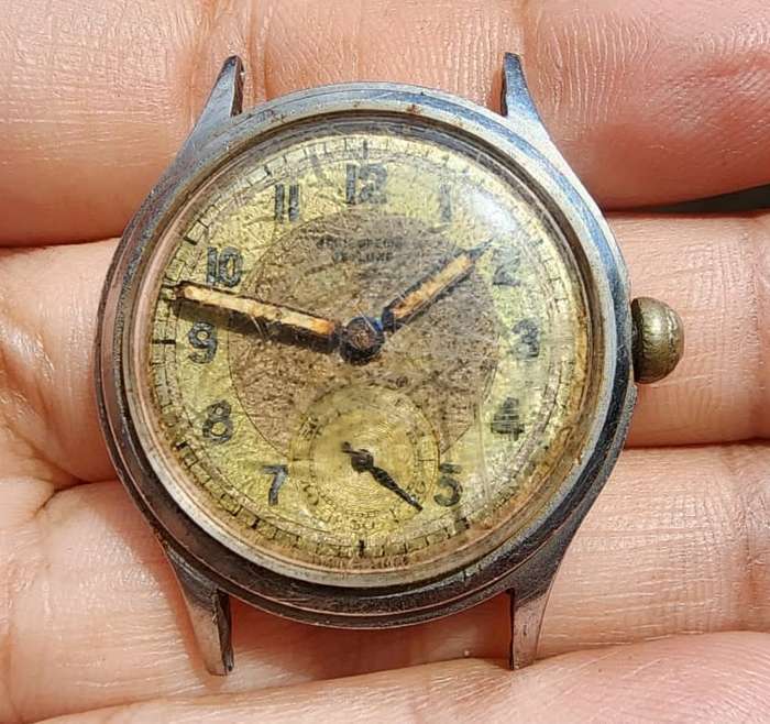 Still Working! Vintage 1940s Army Trade Pattern Military Watch Shockproof Waterproof Antimagnetic