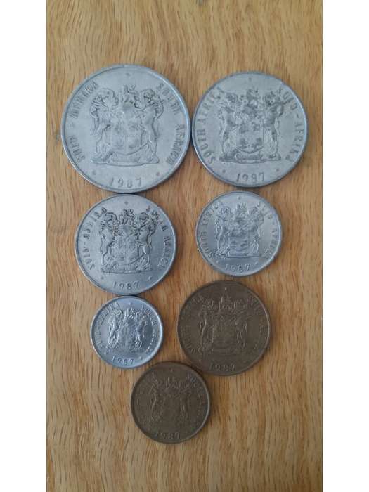 (1987 Coat of Arms, bronze and nickel coins. 1c.2c.5c.10c.20c.50c.R1) R35