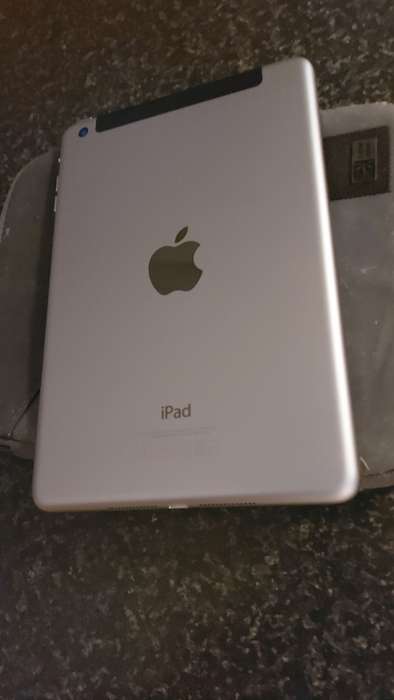 IPad Mini 3 16gb LTE and WiFi