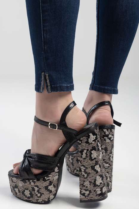 Sissy Boy - Villa Vibes Platform Sequin Animal Outsole - Black - UK 5