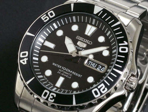 SEIKO SUBMARINER AUTOMATIC 23 JEWELS 330FT WATCH SNZF17JAPAN MADE**REDUCED FOR XMAS**