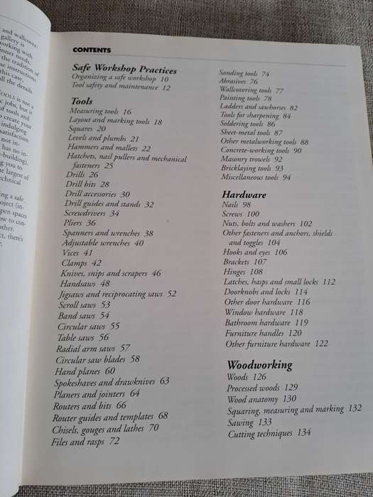 Reader`s Digest Book of Skills & Tools