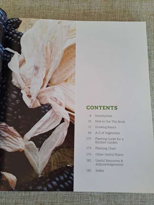 Jane's Delicious A-Z of Vegetables - A guide to growing organic vegetables in South Africa