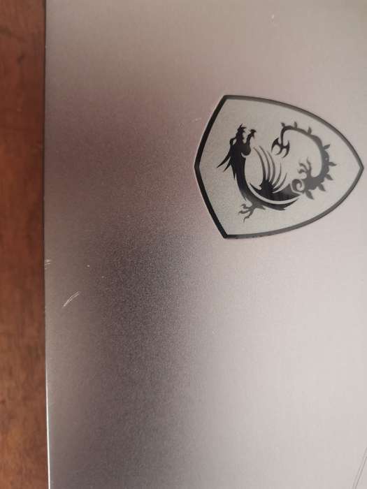 MSI 17inch Core Intel i7 16GB DDR4 Ram 256GB NVME