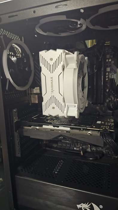 AMD RYZEN 7 5800X