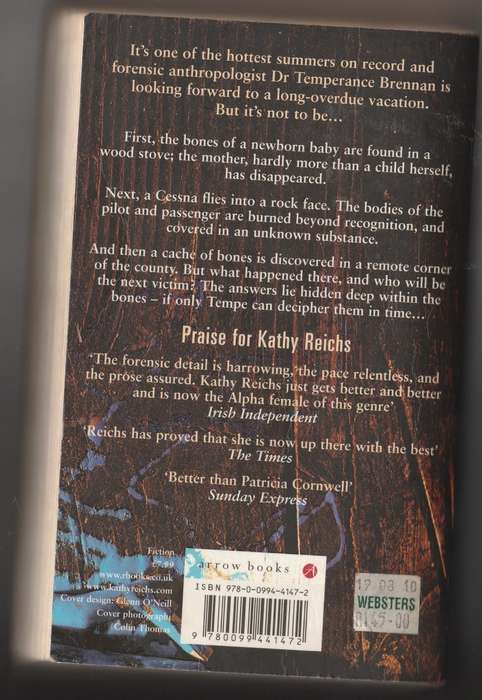 Bare Bones -  Kathy Reichs