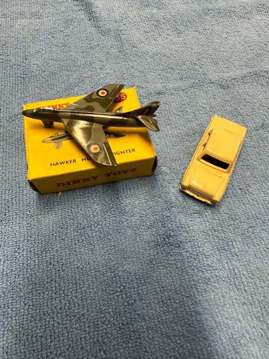 DINKY TOYS