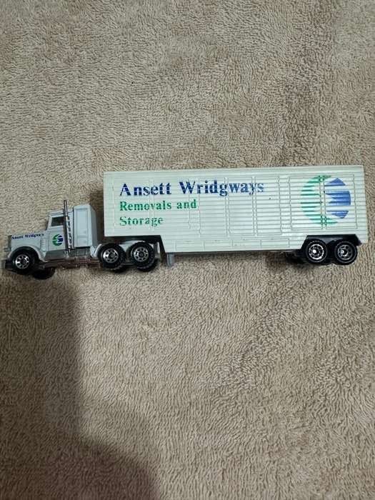 MATCHBOX TOYS