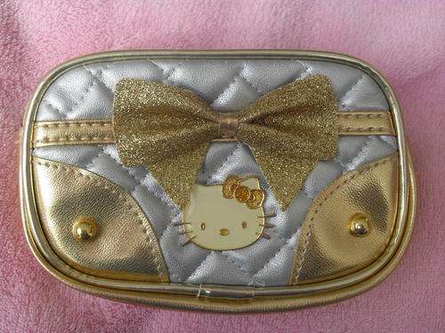 HELLO KITTY  mini bag/ purse