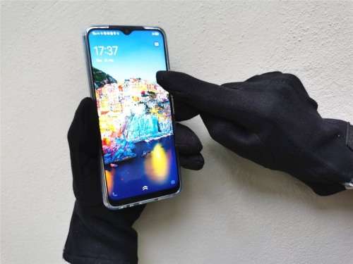 Winter Hat Ushanka Hat + Unisex Touch Screen Gloves For Men and Women - Black Hat + Black Gloves