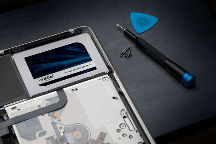Crucial MX500 1000GB 3D NAND SATA 2.5-inch 7mm Internal SSD