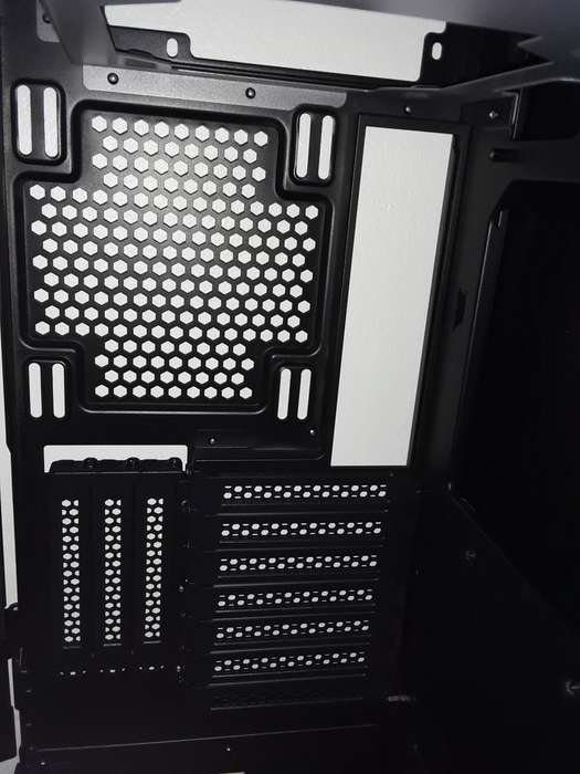 Antec P120 Crystal Performance Series PC Case