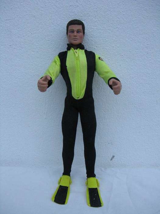 ACTION MAN ACTION FIGURE. L 30cm.