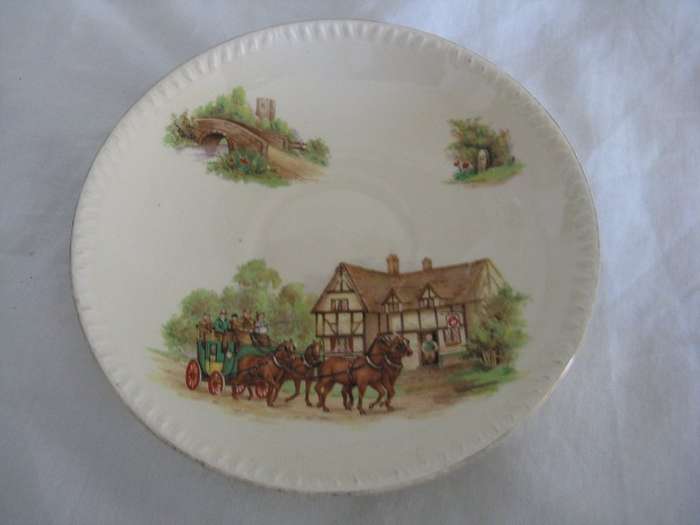 SWINNERTONS "HARVEST" MADE IN ENGLAND PLATE. D 14.5cm.