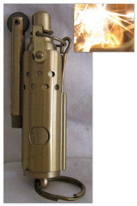 MARLBORO LIGHTER.