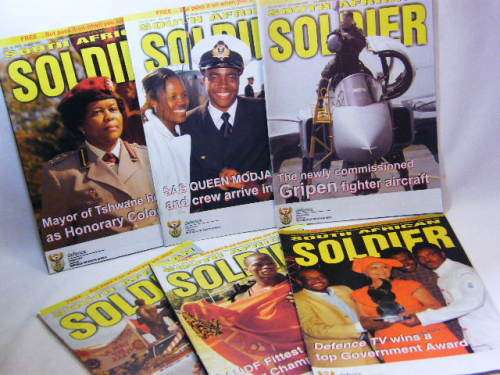 Lot of 6 South African soldier magazines - Volume 15 number 1, 3, 4, 7, 8 and 11