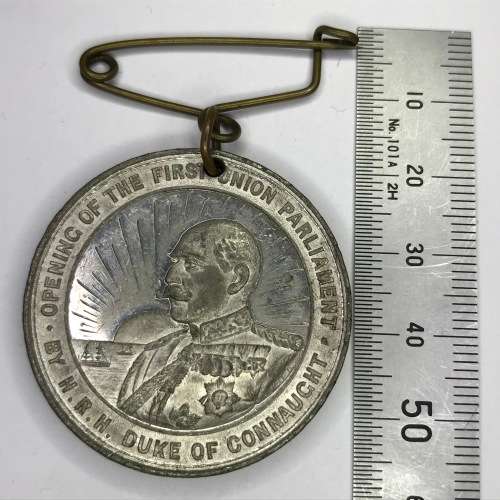 Union of South Africa opening of the first Union Parliament 1910 - Lead medallion