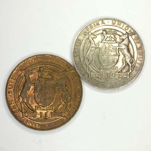 Lot of 2 different Union of SA George v medallions - copper silver