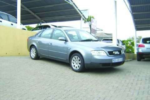 AUDI A6 2.4 MULTITRONIC
