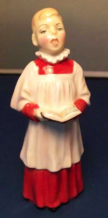 ROYAL DOULTON Choir Boy HN2141