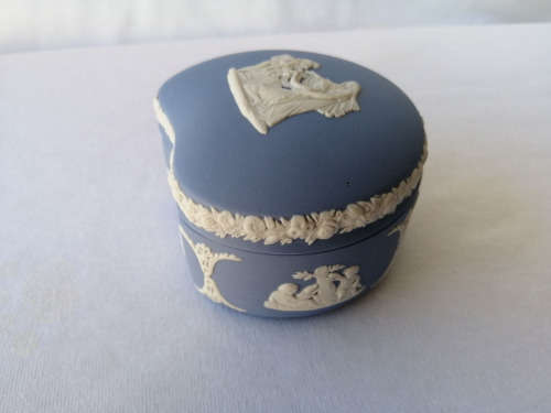 Vintage Wedgwood Blue Jasper ware Kidney Trinket Box Stunning  #