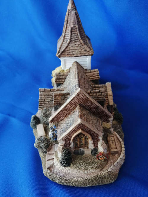 Lilliput Lane Greenstead Church #