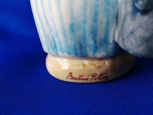 Border Fine Art- Beatrix Potter - Aunt Prettitoes