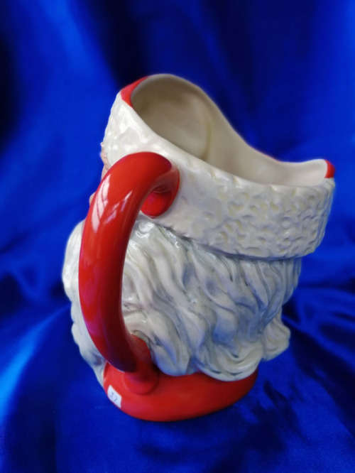 Royal Doulton England Christmas Santa Claus Large D6704 Toby Jug 1983