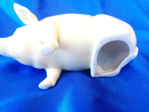 Old Cream Porcelain Sitting Pig  *