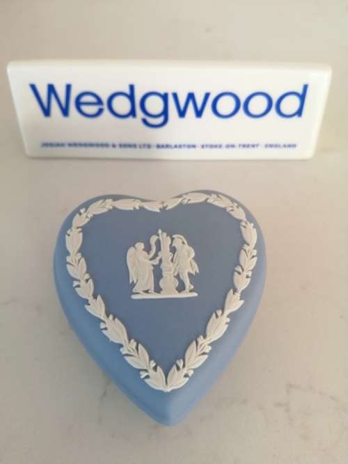 Vintage Wedgwood Blue Heart Trinket Box  #