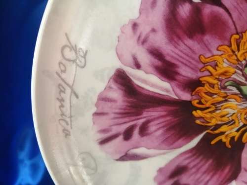 Maxwell and Williams The Garden Table Pink Flower Plate