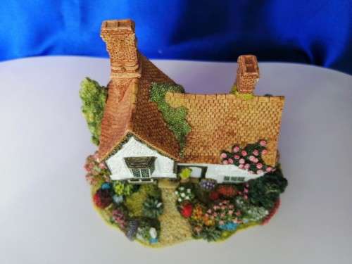 Miniature House - Lilliput Lane  Parsons Retreat #