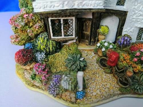 Miniature House - Lilliput Lane  Parsons Retreat #