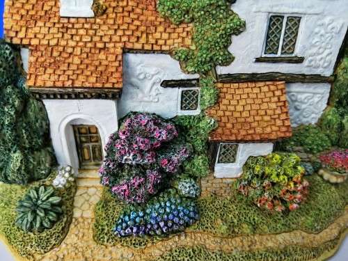 Miniature House - Lilliput Lane  Parsons Retreat #