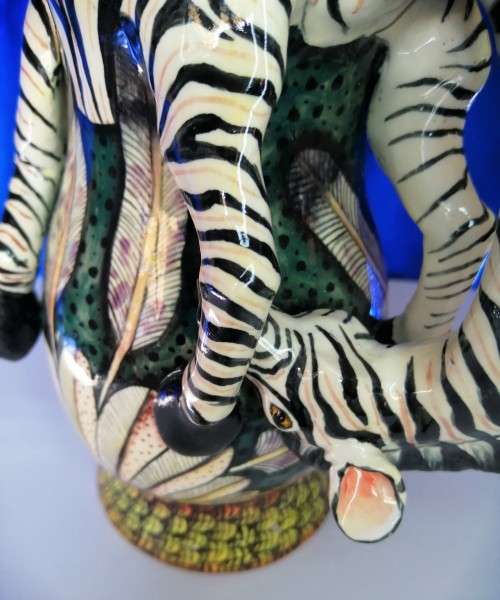 Ardmore Stunning Zebra and Monkey Jug Superb Detail #