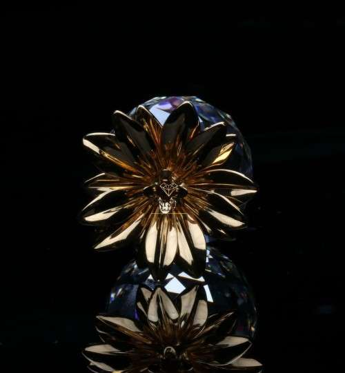 Swarovski Crystal Small Gold Pineapple 012726 Retired