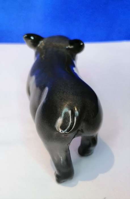 Rare Royal Doulton Vietnamese Pot Bellied Piglet Figurine DA213 #