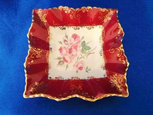 Old Foley James Kent Peti Point dish