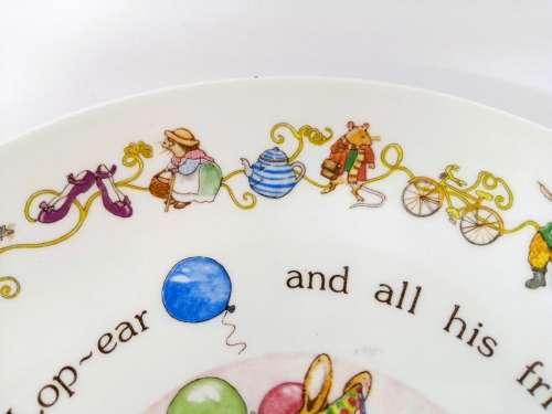 Wedgwood Happy Birthday 1987 Plate Lop-ear Oakapple Wood